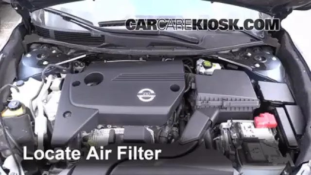 2014 Nissan Altima S 2.5L 4 Cyl. Filtre à air (moteur) Changement
